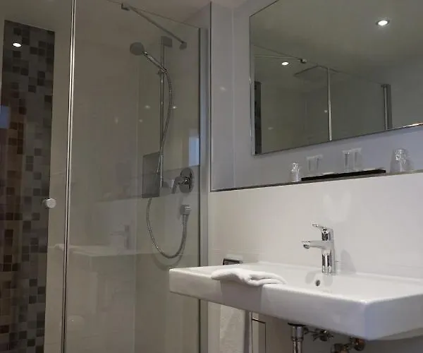 Szálloda Schwan - Gaestehaus Ilse Oestrich-Winkel